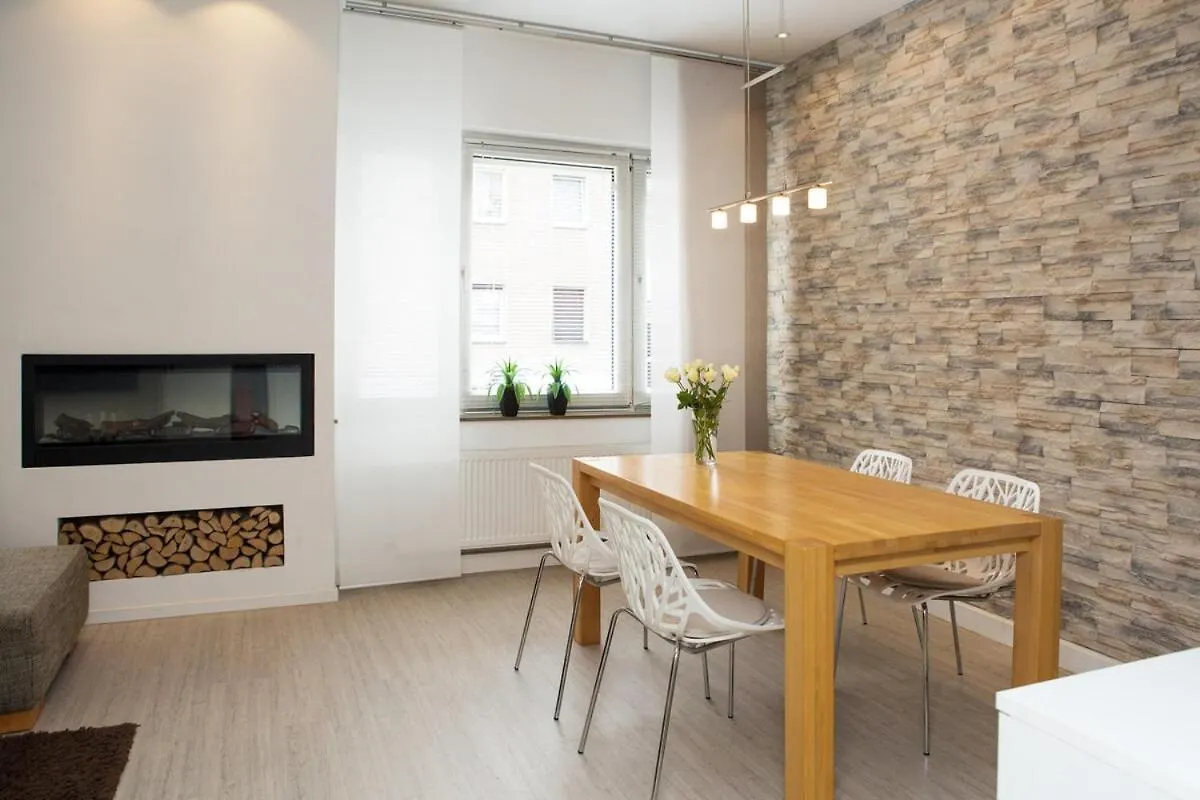 Stylish City Apartment At Central Station Dusseldorf