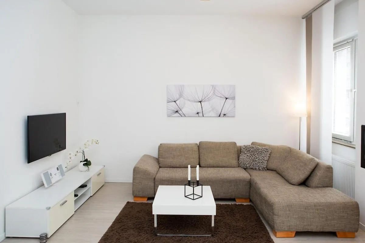 Stylish City Apartment At Central Station Dusseldorf Germany
