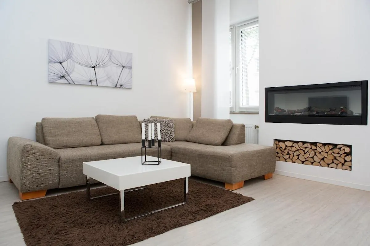 Stylish City Apartment At Central Station Dusseldorf